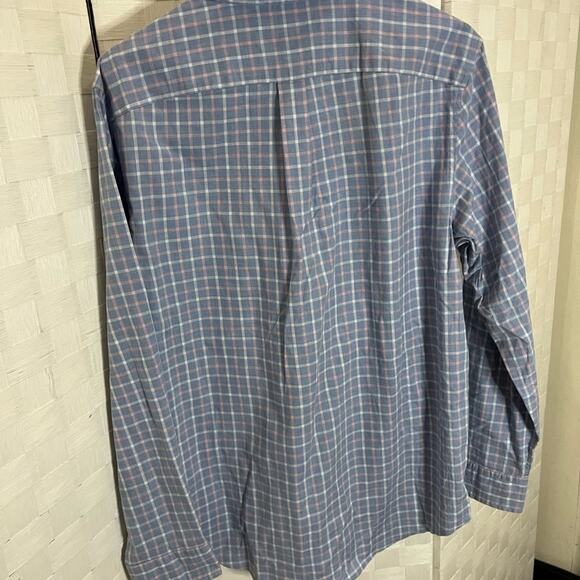 Size small - Picture 2 of 4